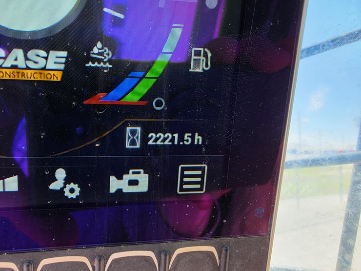 2021-case-tv450b-image-12