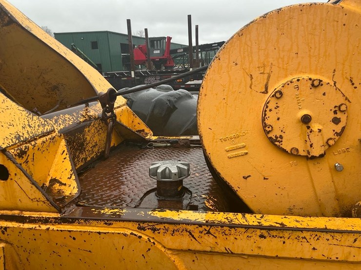 1989-john-deere-640d-image-44