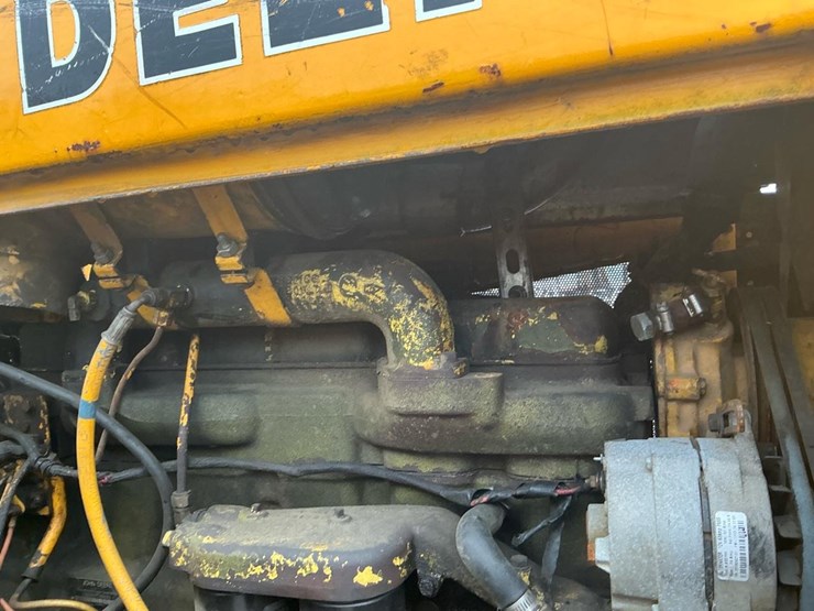1989-john-deere-640d-image-13