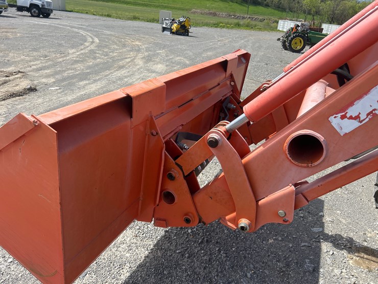 kubota-m8540-image-12