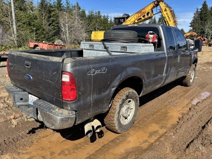 2008-ford-f250-xl-image-5