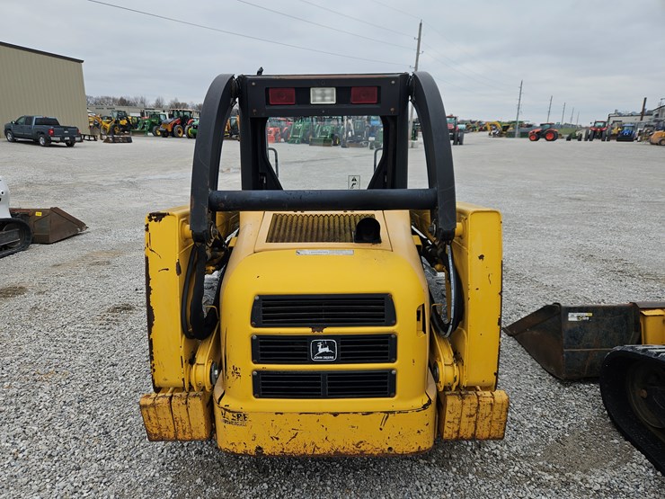 1999-john-deere-250-image-15