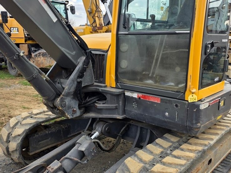 2008-volvo-ecr88-image-39