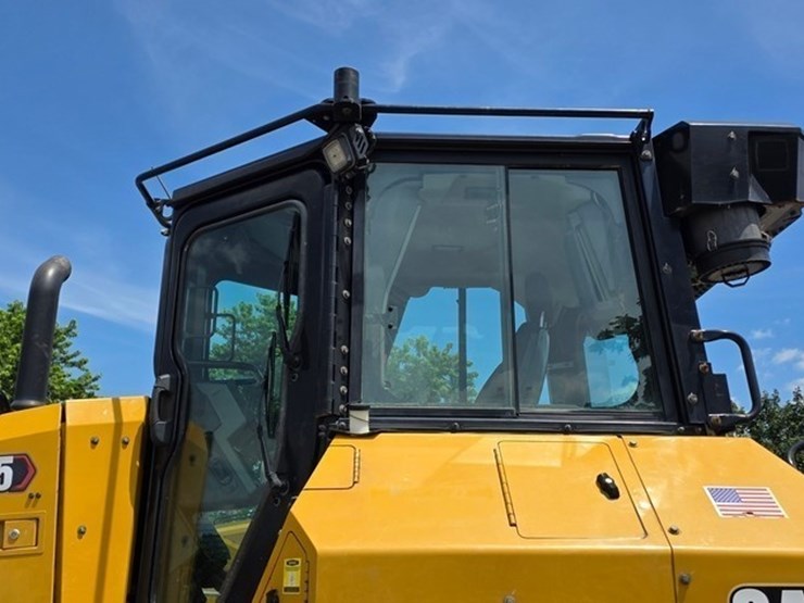 2021-caterpillar-d5-lgp-image-21