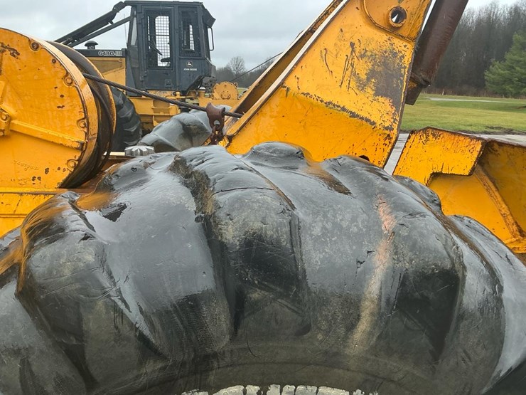 1989-john-deere-640d-image-64