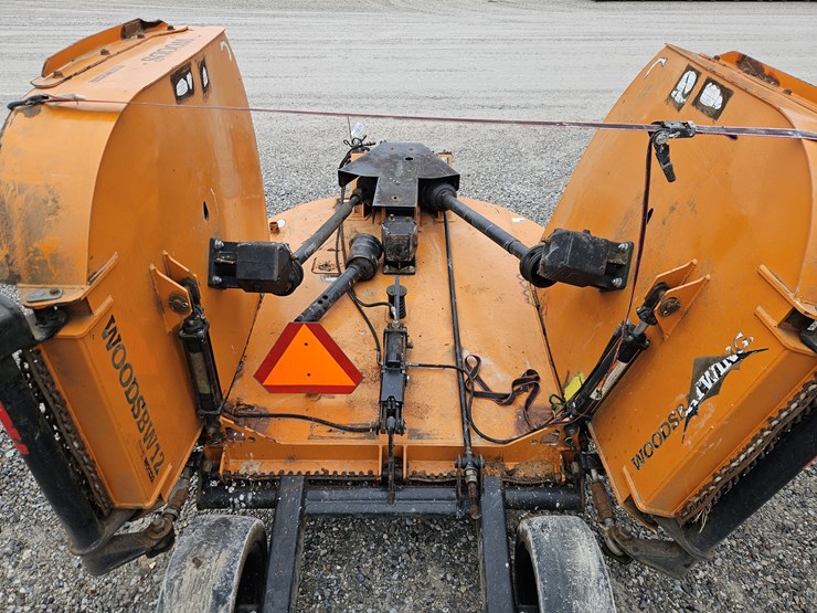 2014-woods-bw12-image-7