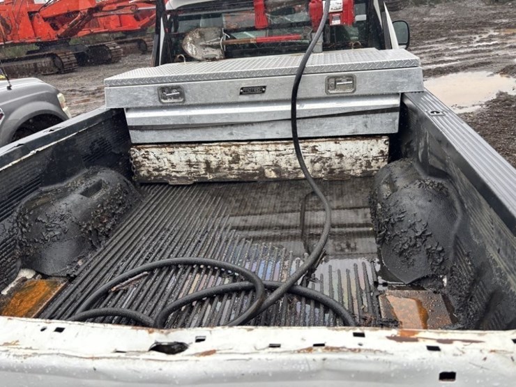 2006-ford-f350-image-13