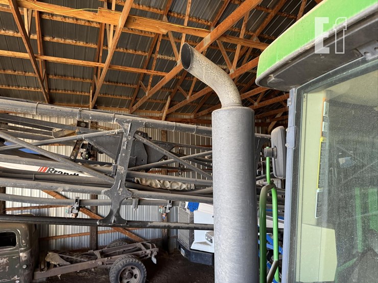 2005-john-deere-4720-image-37