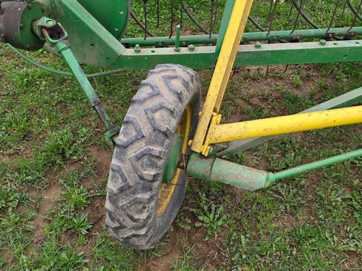 john-deere-640-image-11