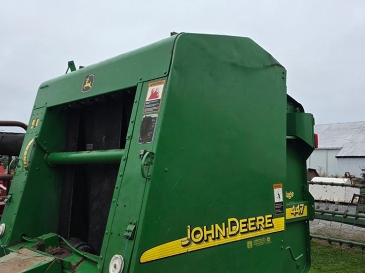 john-deere-447-image-8