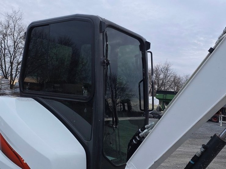 2022-bobcat-e35i-image-30