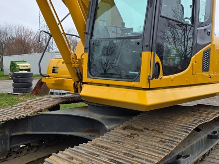 2012-komatsu-pc200-lc-8-image-39