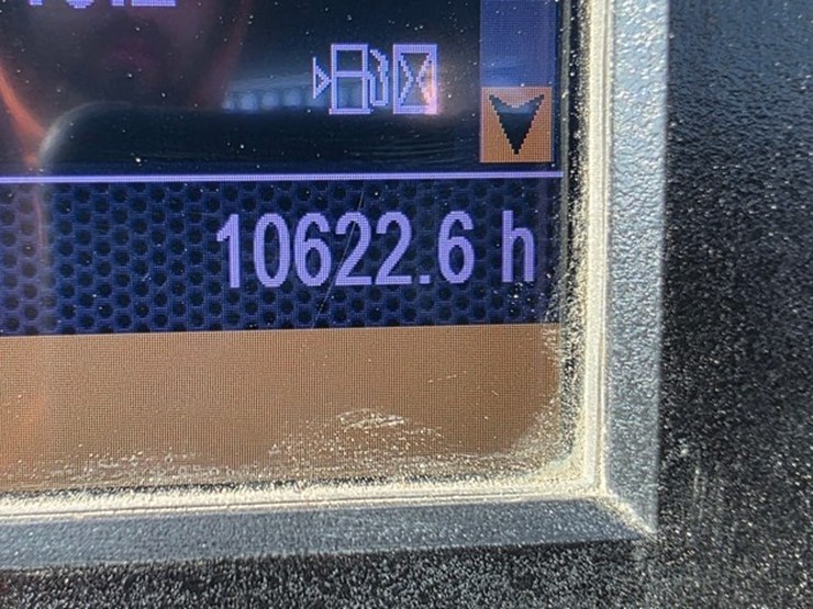 2014-caterpillar-740b-image-96