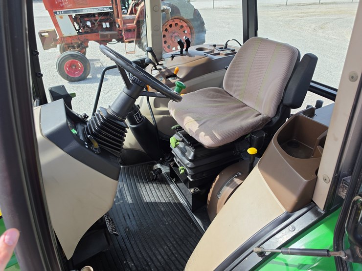 2005-john-deere-5525-image-12