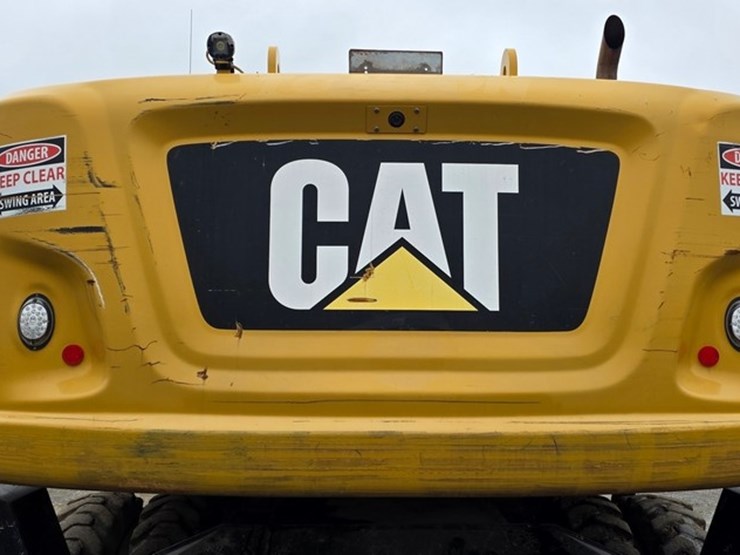 2018-caterpillar-m322f-image-24