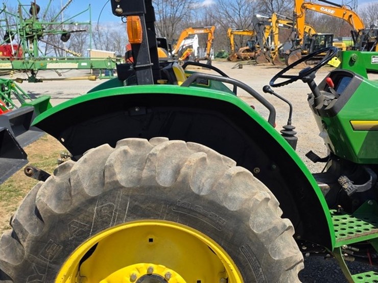 1995-john-deere-5200-image-14