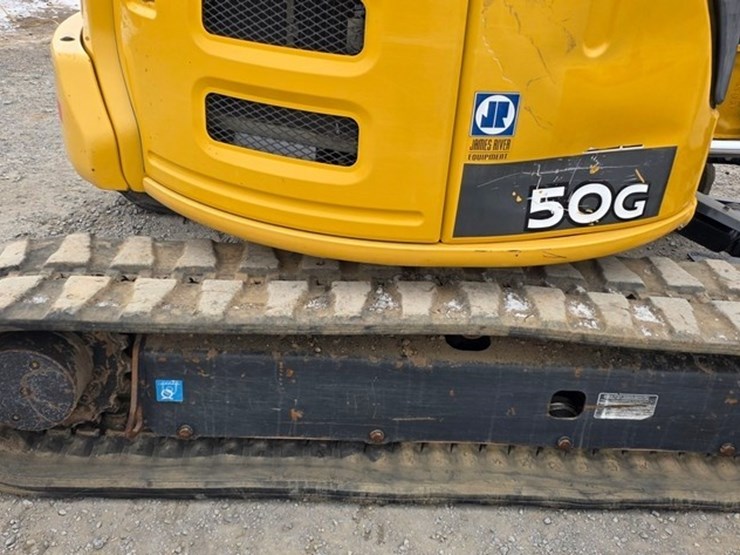 2019-deere-50g-image-27