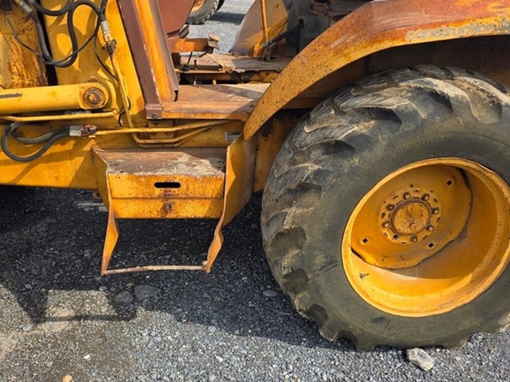 1987-case-580k-image-10