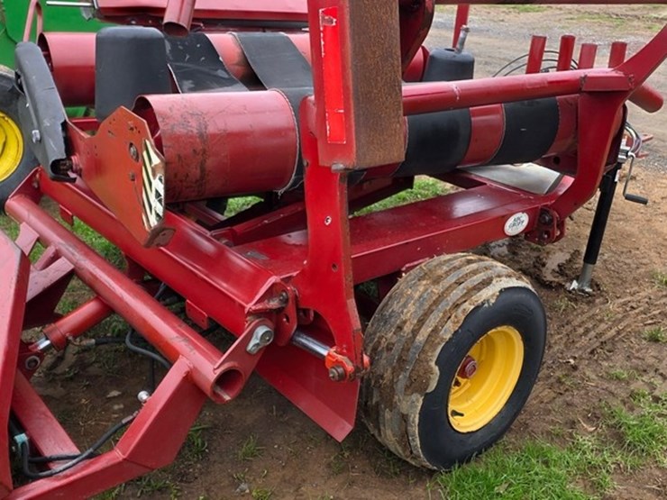 new-holland-b37p-image-9