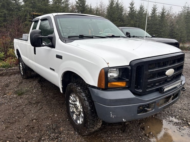 2006-ford-f350-image-7