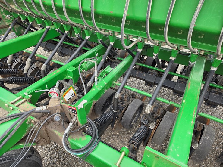 2007-john-deere-1590-image-4