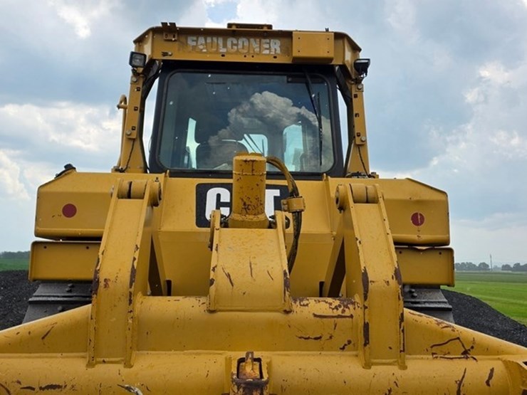 2012-caterpillar-d6t-xl-image-30