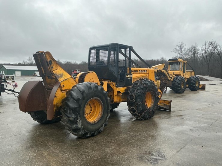 1989-john-deere-640d-image-5