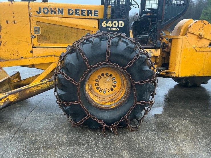 1989-john-deere-640d-image-59