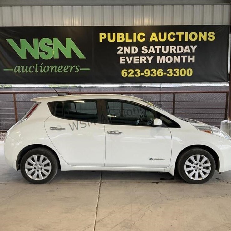 2015 Nissan Leaf S Hatchback