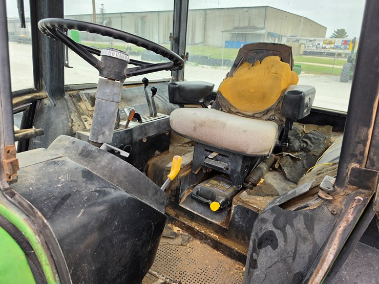 1977-john-deere-4030-image-9