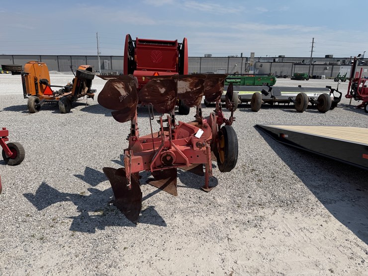 massey-ferguson-57-image-2