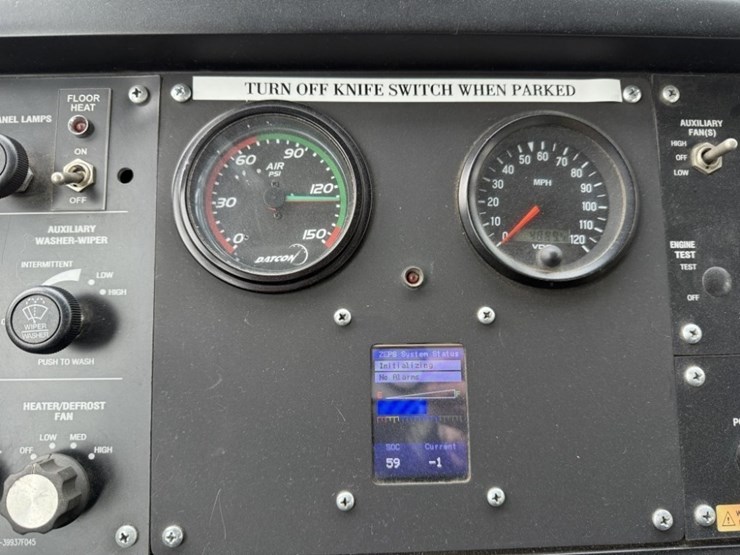 2012-gillig-40'-electric-transit-bus-image-30