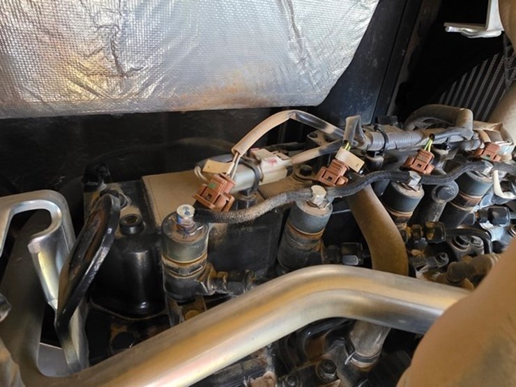 2019-deere-50g-image-51