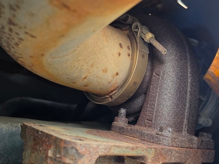 2011-genie-gth844-image-37