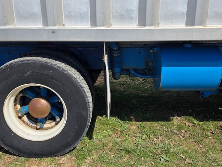 1991-ford-l9000-image-29