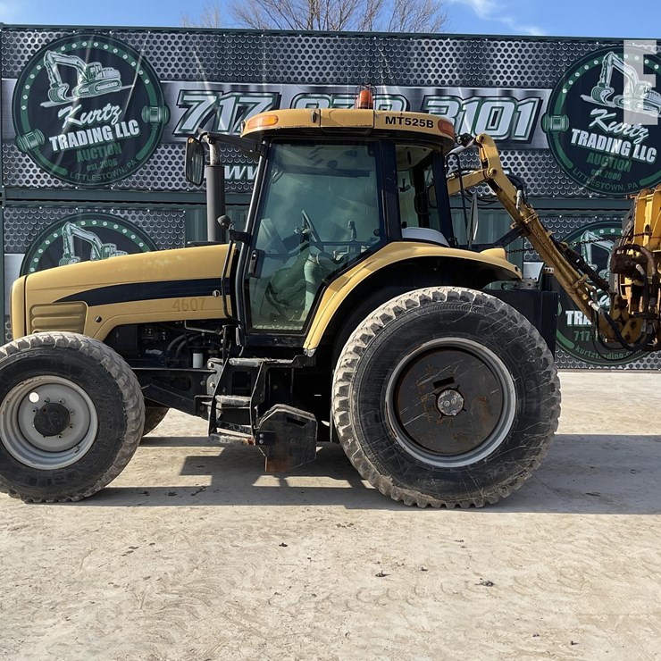 2011 CHALLENGER MT525B