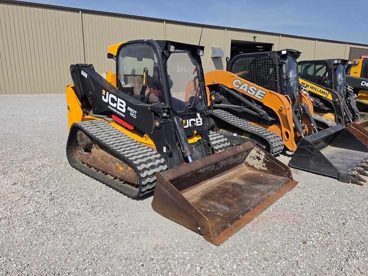 2017-jcb-260t-image-1