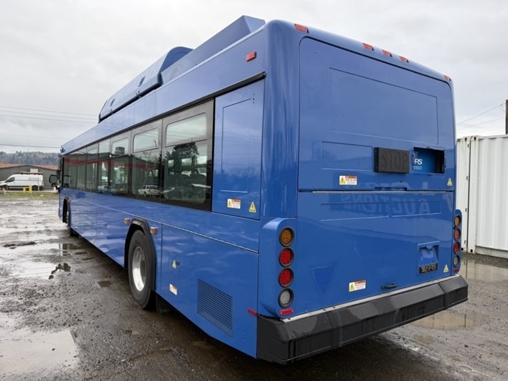 2012-gillig-40'-electric-transit-bus-image-6