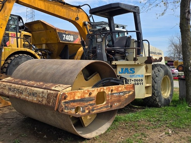 1999-ingersoll-rand-sd115d-image-1