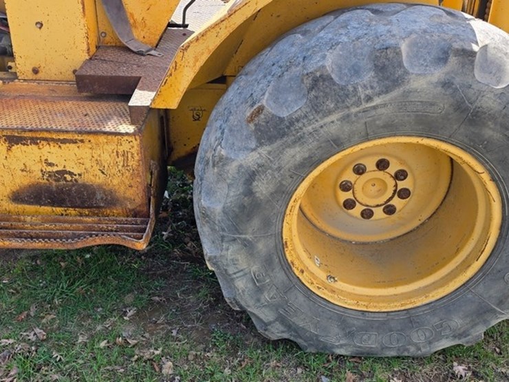 1999-deere-486e-image-26