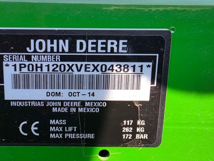 2014-john-deere-1025r-image-41