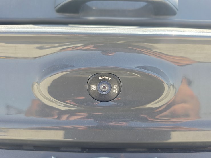 2023-case-tv450b-image-19