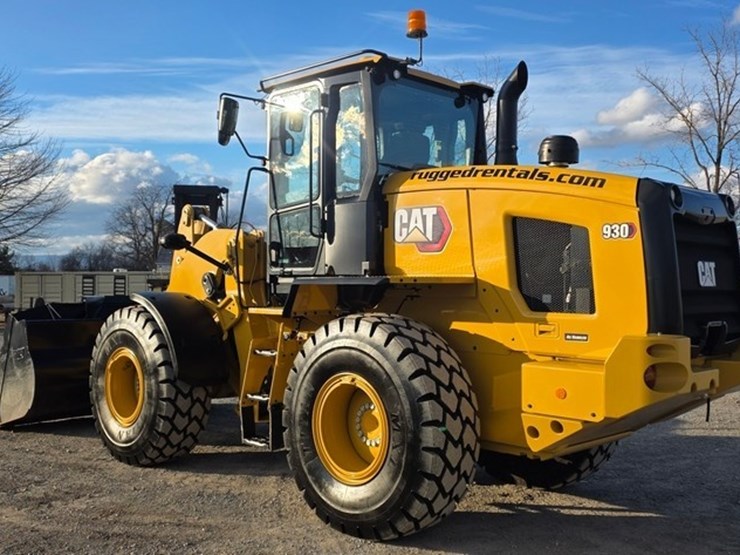 2024-caterpillar-930-image-4