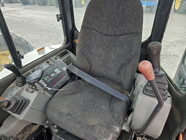 2013-bobcat-e50-image-12