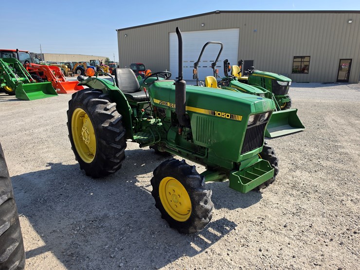 1983-john-deere-1050-image-19
