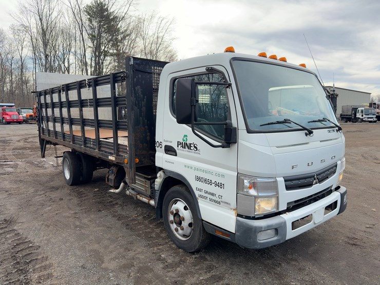 2014-mitsubishi-fuso-fe160-image-7