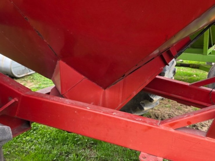 unverferth-7200-image-23