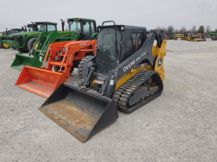 2023-deere-317g-image-1