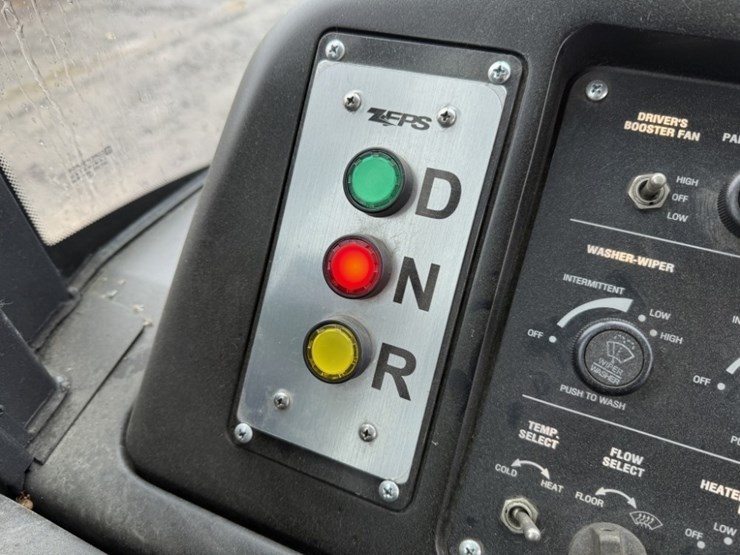 2012-gillig-40'-electric-transit-bus-image-28