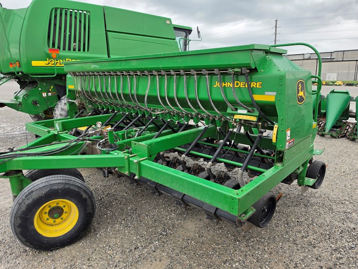2007-john-deere-1590-image-3